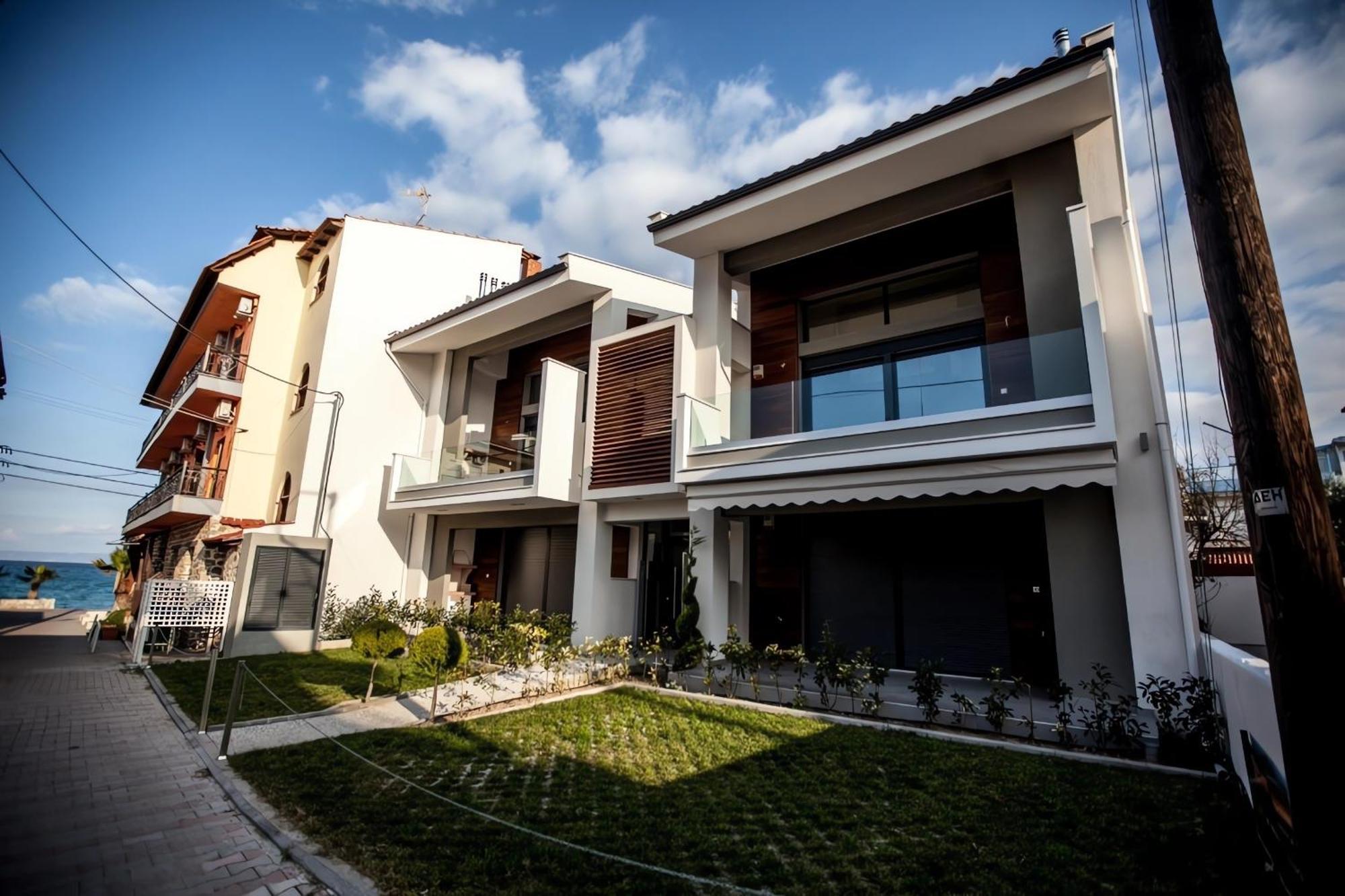 Aleksia Seaside Deluxe Apartment Pefkochori Exteriör bild