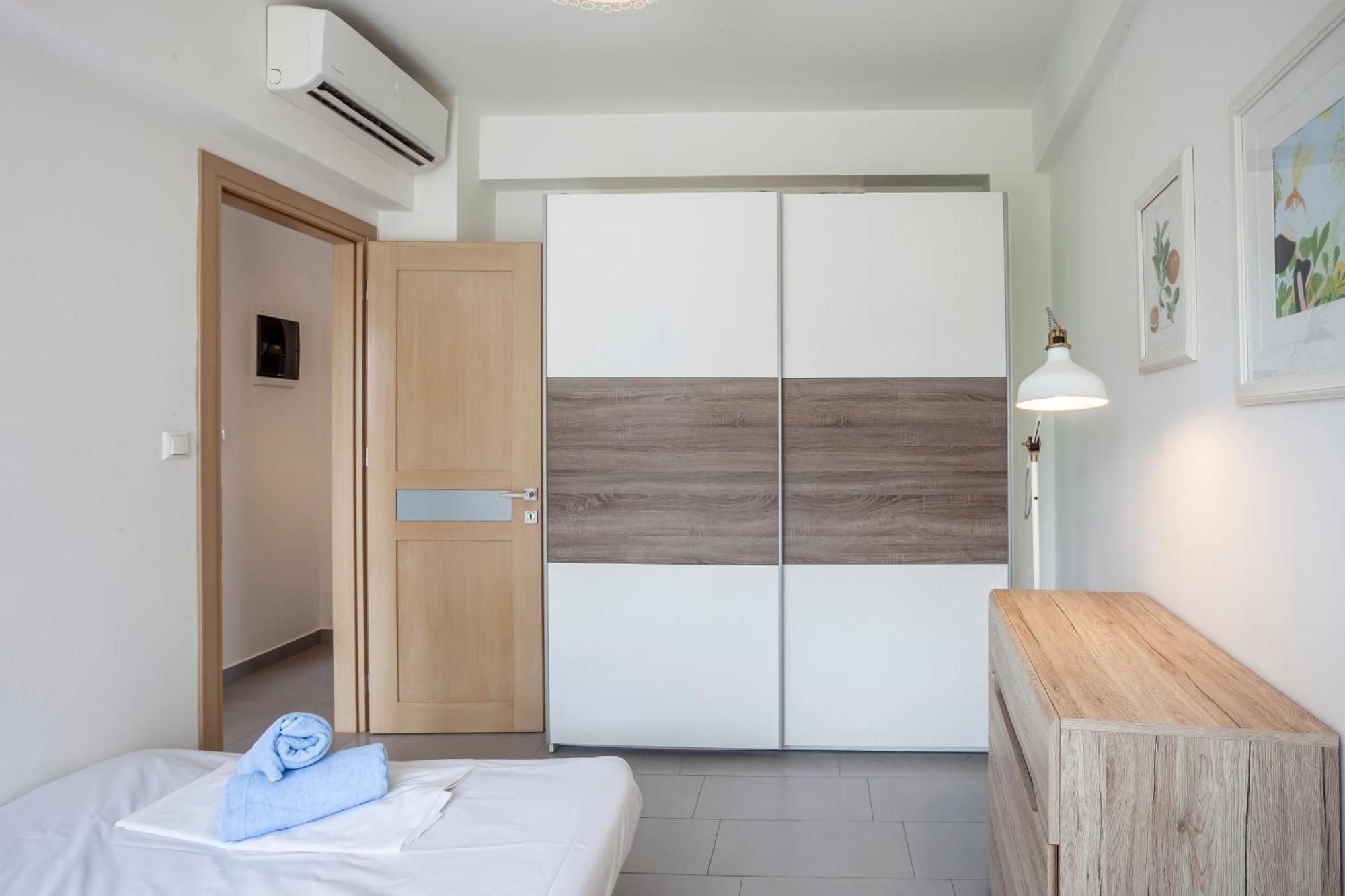 Aleksia Seaside Deluxe Apartment Pefkochori Exteriör bild